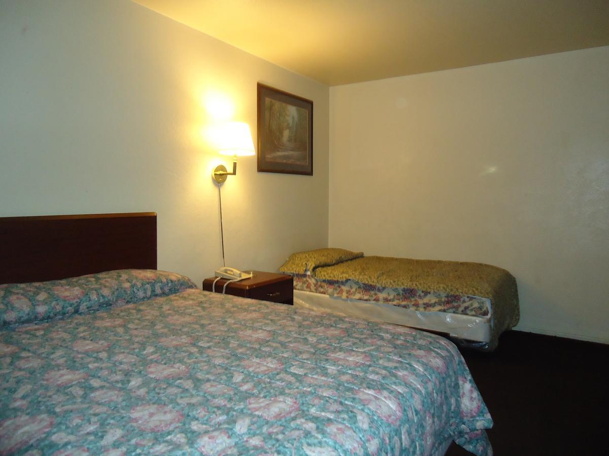 Economy Inn Victorville Bilik gambar